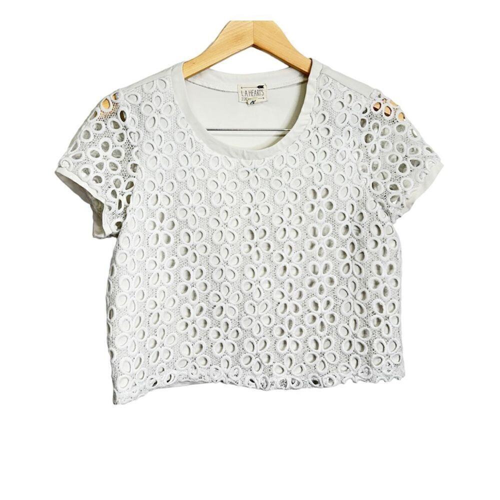La Hearts Cropped Floral y2k White Top Size Medium
